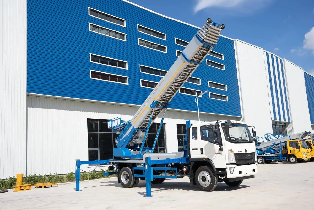 宁德小型云梯车上料车租赁多少钱